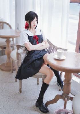 乌鸦小姐与蜥蜴先生电视剧