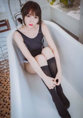 李雪琴